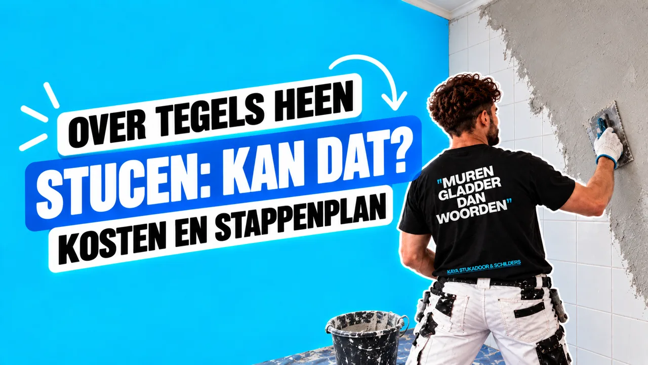 Stukadoor brengt glad stucwerk aan over bestaande wandtegels