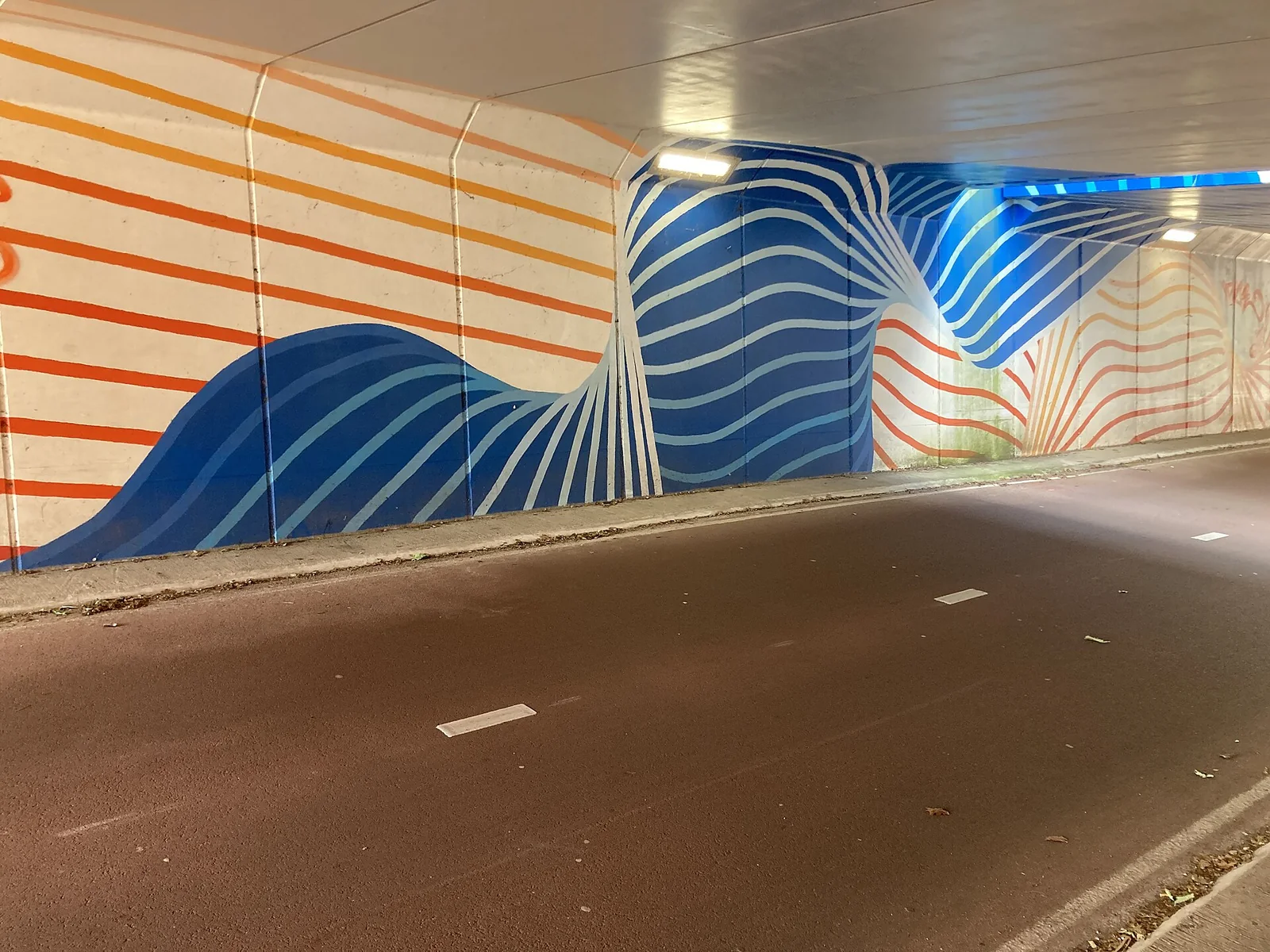 Stukadoor in De Bilt, Kaya stukadoors aan het werk aan glad stucwerk