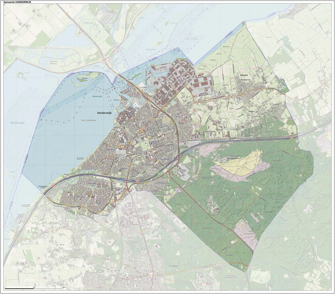 Stukadoor in Harderwijk, Kaya stukadoors aan het werk aan glad stucwerk